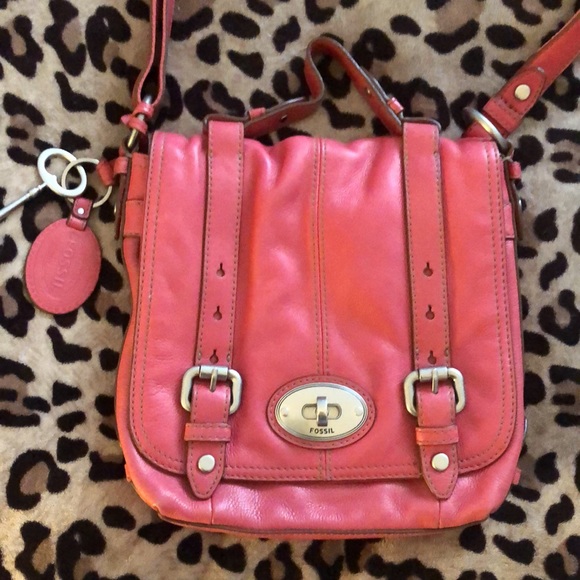 FOSSIL pink leather crossbody/shoulder bag. - Picture 1 of 11